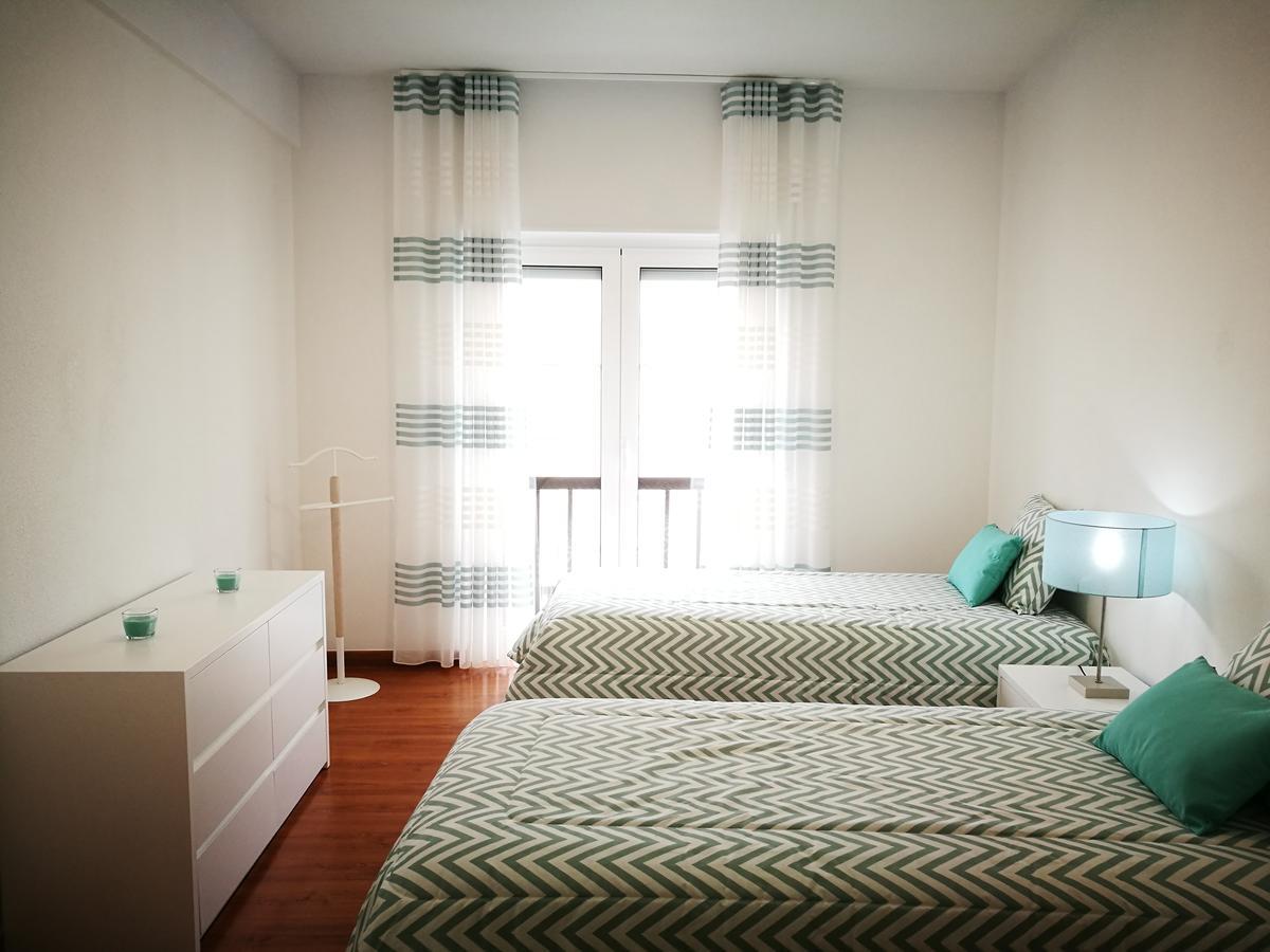Peniche'S Blue & White Apartment Exterior photo